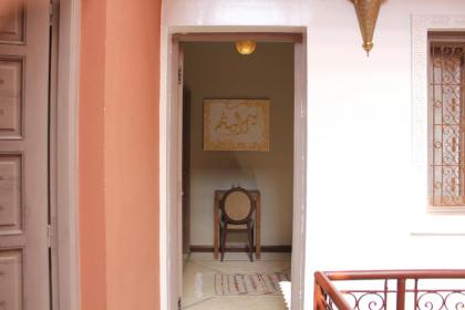 Riad Hilmuna - image 25