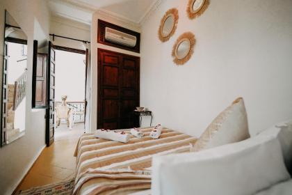 Riad karim - image 23