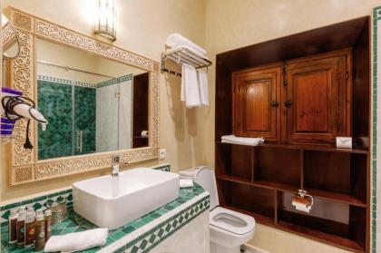 Riad El Hara - image 25