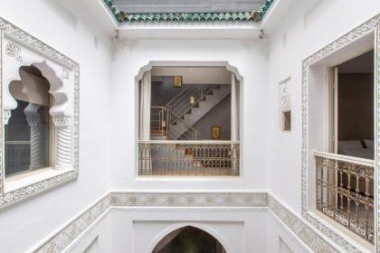 Riad Princesse Des Sables- Jaccuzzi& SPA-Breakfast - image 14