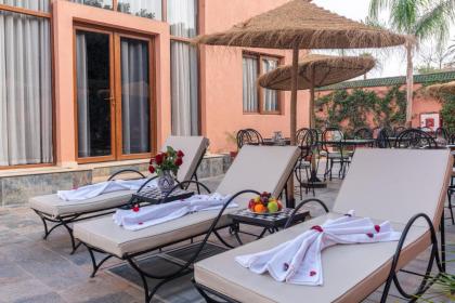 Yanis Guest House - image 21