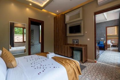 Yanis Guest House - image 25