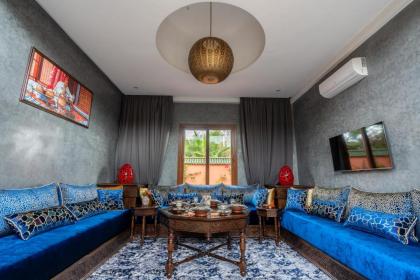 Yanis Guest House - image 28