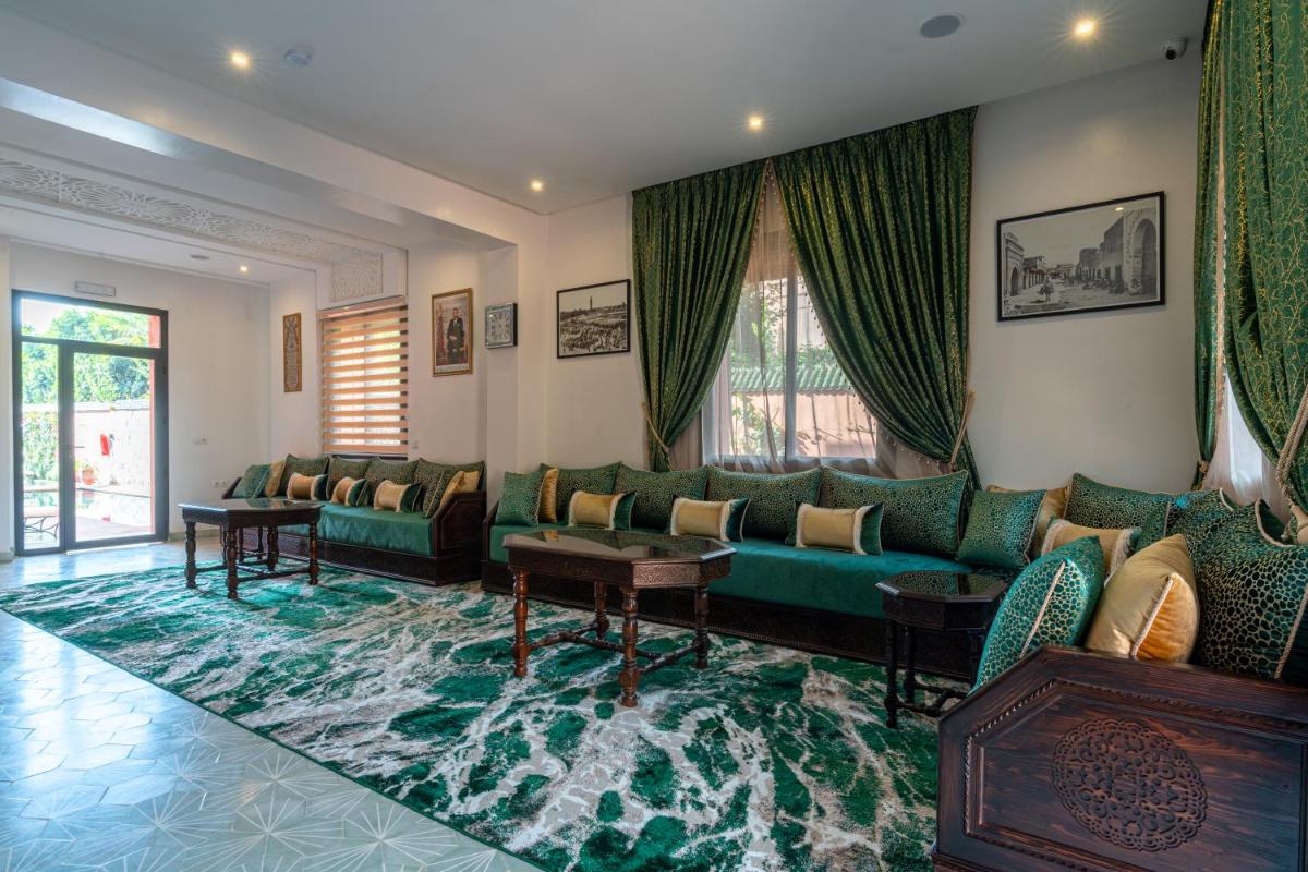 Yanis Guest House - image 6