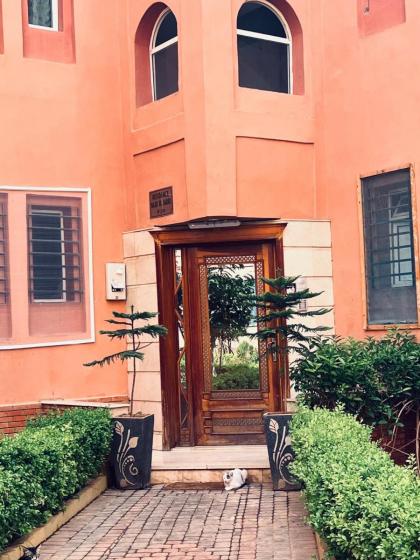 Cozy 2 bedrooms apartment fully equipped - image 27
