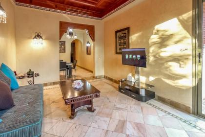 Palmeraie Luxury w/ Pool & Lake - image 17