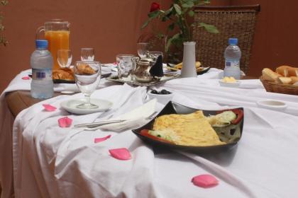 Rooms Palace Appart-Hotel - image 22