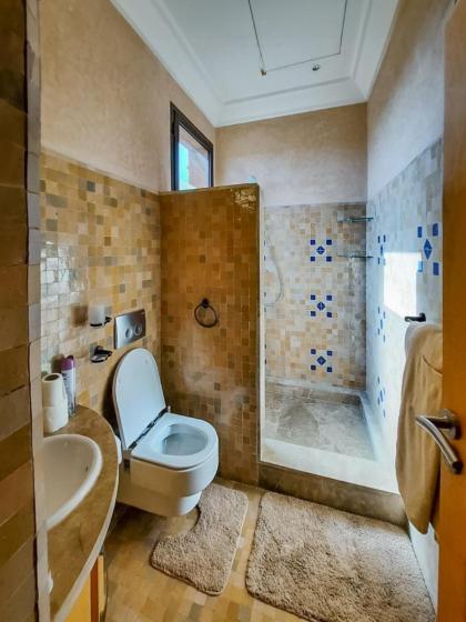 Exquisite Luxury Villa Golf - image 21