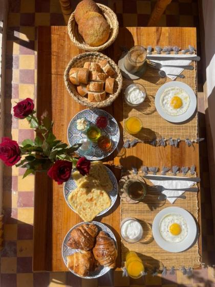 Dar Yu Yu - image 24