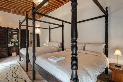Riad Kitula - image 22
