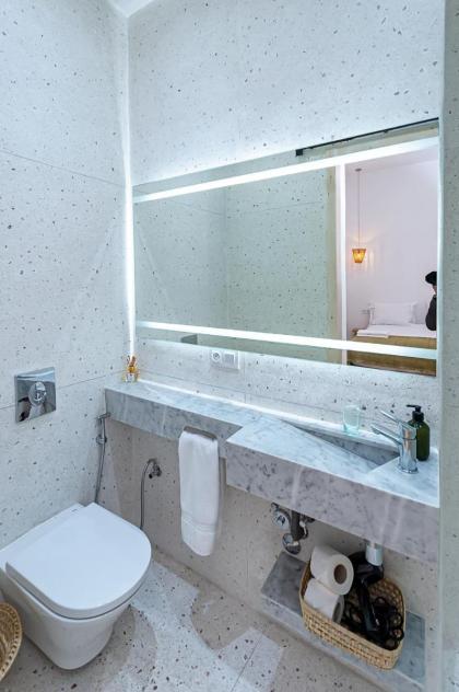 Riad K-white - image 24