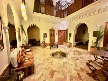 Riad Radia - image 21