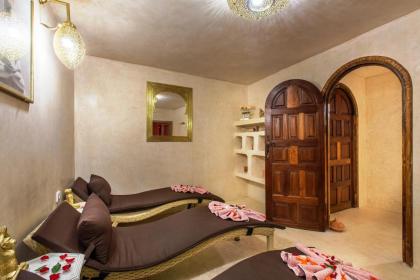 Villa Serenity & SPA - Breakfast - image 28