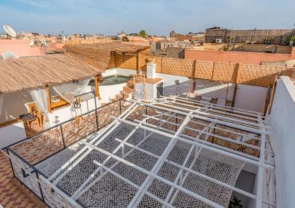 Riad Des Sables-Exclusive -4 Suites -Swimming Pool - image 30