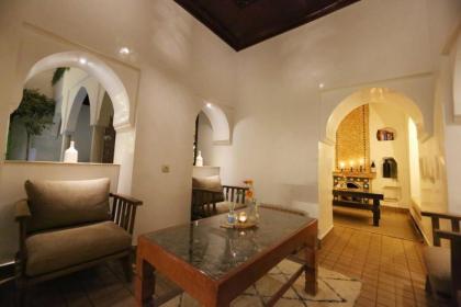 Riad Oum B&B - image 21