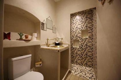 Riad Oum B&B - image 22