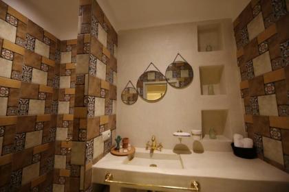 Riad Oum B&B - image 26