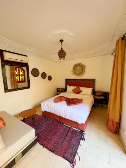 Riad Kechmara - image 26