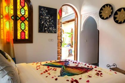 Riad Kechmara - image 30